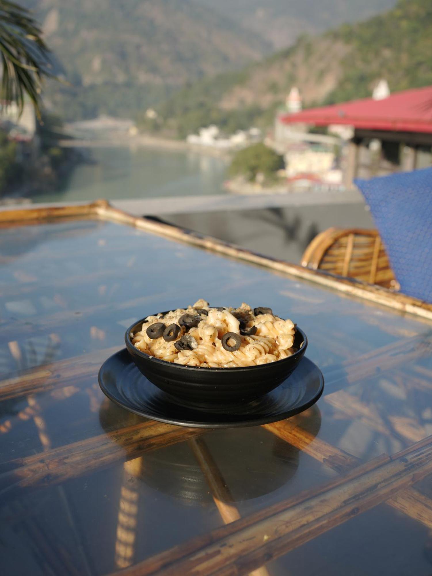 Skyard Rishikesh, Laxman Jhula Vandrarhem Exteriör bild