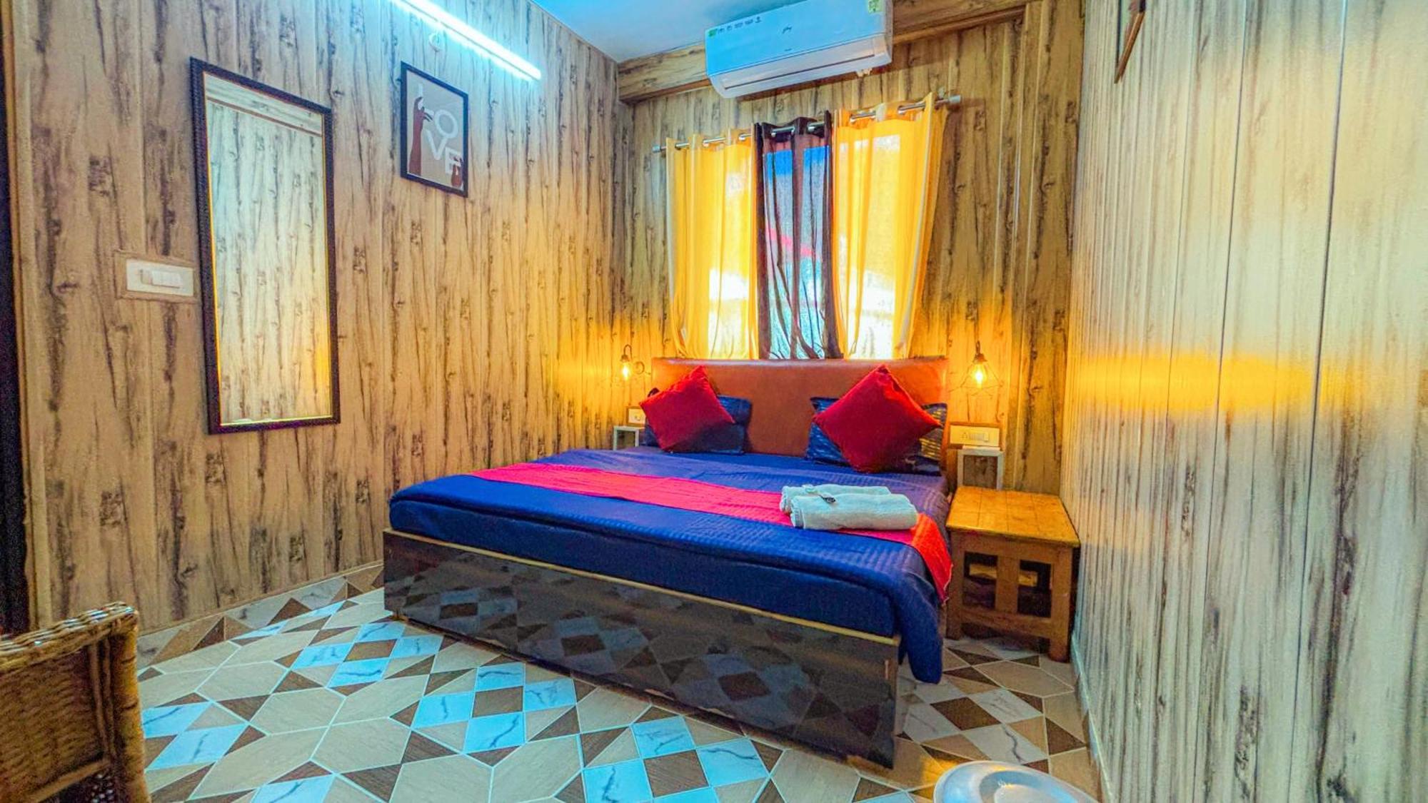 Skyard Rishikesh, Laxman Jhula Vandrarhem Exteriör bild