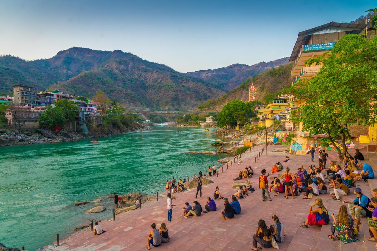 Skyard Rishikesh, Laxman Jhula Vandrarhem Exteriör bild