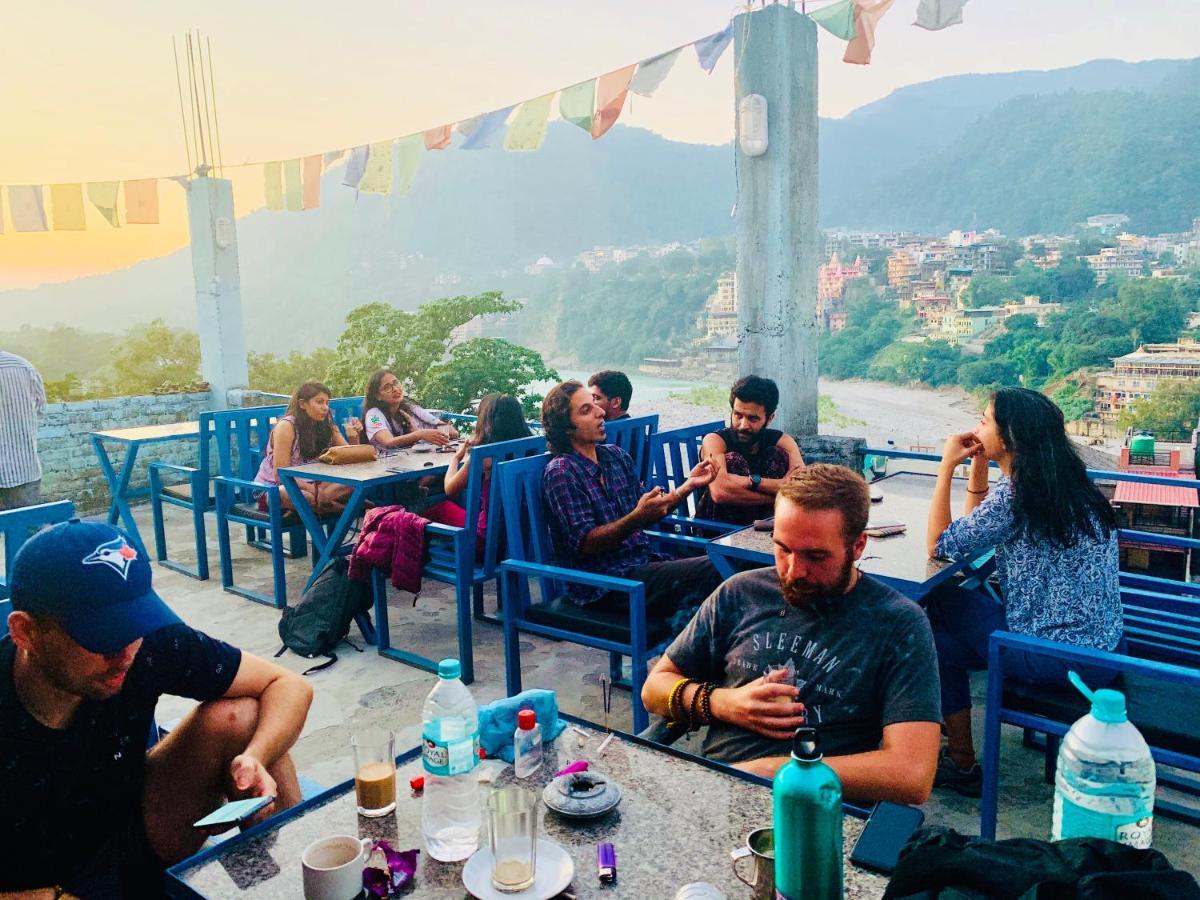 Skyard Rishikesh, Laxman Jhula Vandrarhem Exteriör bild