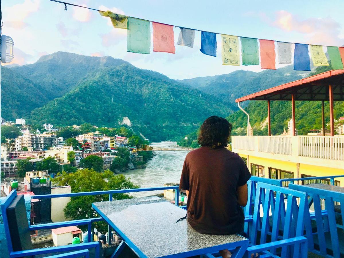 Skyard Rishikesh, Laxman Jhula Vandrarhem Exteriör bild